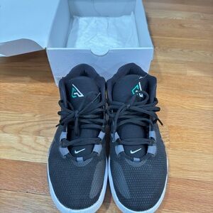 Nike Black and White Sneakers